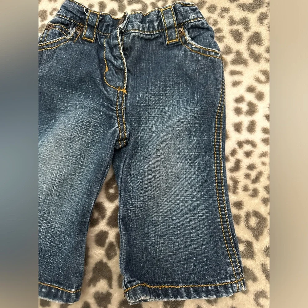 Old Navy Denim Jeans in Blue Wash Size 6-12 Months